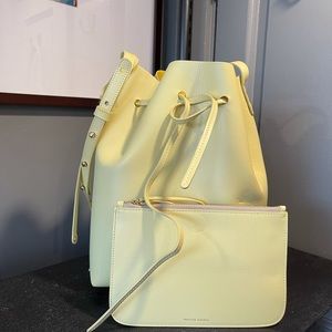 Mansur Gavriel New without tags leather bucket bag with wallet